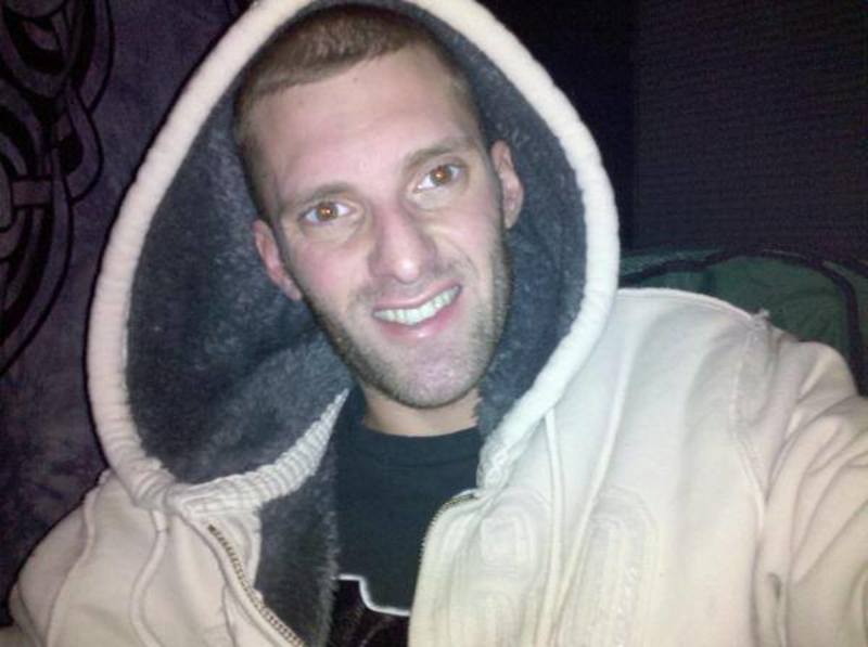 Date this nice looking United States man KlayDown8 from Greenfield US18718