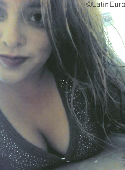 Date this young Peru girl Leslie from Trujillo PE1150