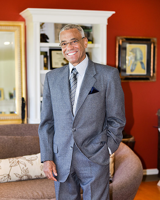 Date this lovely United States man CURTIS from Los Angeles US18781