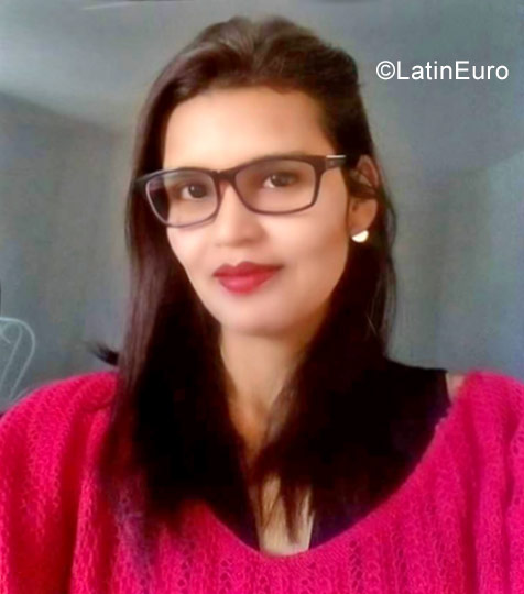 Date this hot Peru girl Jaqueline from Lima PE1160