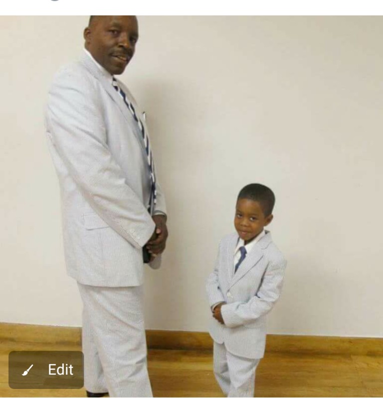 Date this athletic United States man Bostonblk from Dorchester US18844