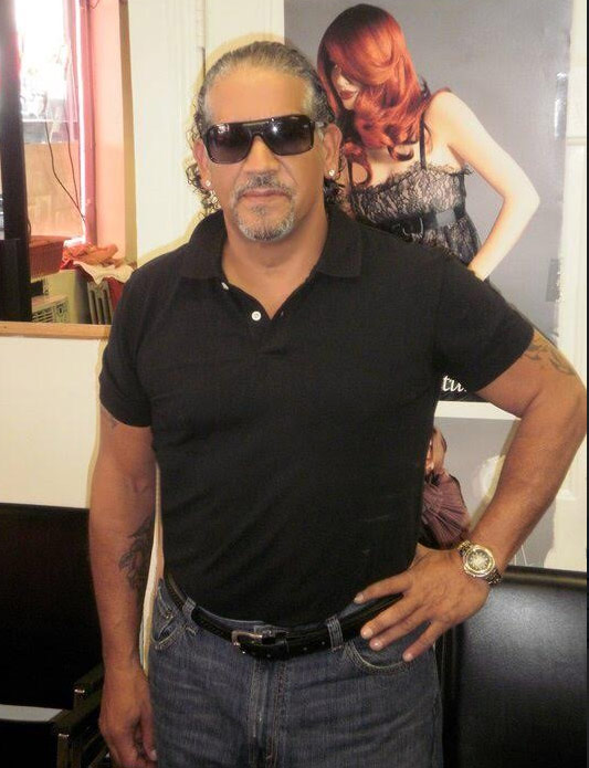 Date this happy United States man Jason from Elmont US18876