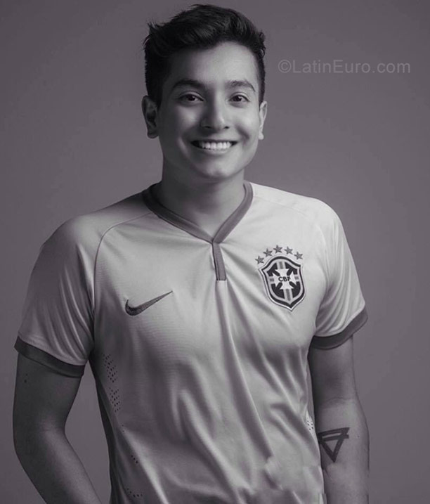 Date this charming Bolivia man Fabio from Cochabamba BO27