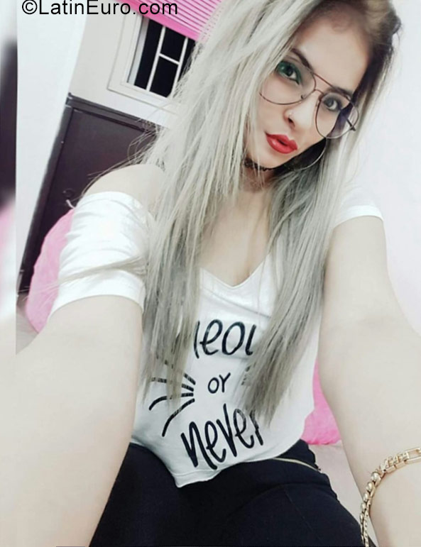Date this delightful Venezuela girl Alejandra from Valera VE1231