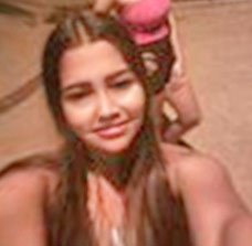 Date this attractive Venezuela girl Yoli from Valencia VE1235