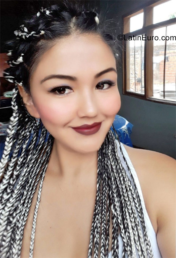 Date this georgeous Bolivia girl Anabel from Santa Cruz de la sierra BO41