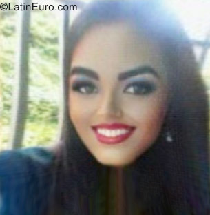 Date this young Venezuela girl Catalina from Barquisimeto VE1306