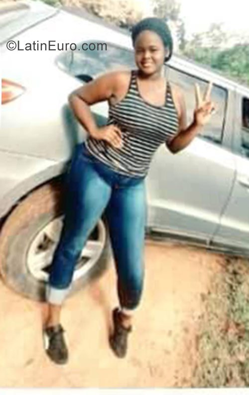 Date this gorgeous Dominican Republic girl Johanna from Santo Domingo DO40265