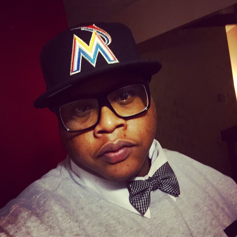 Date this happy United States man MrBanks from Fort Lauderdale US19136