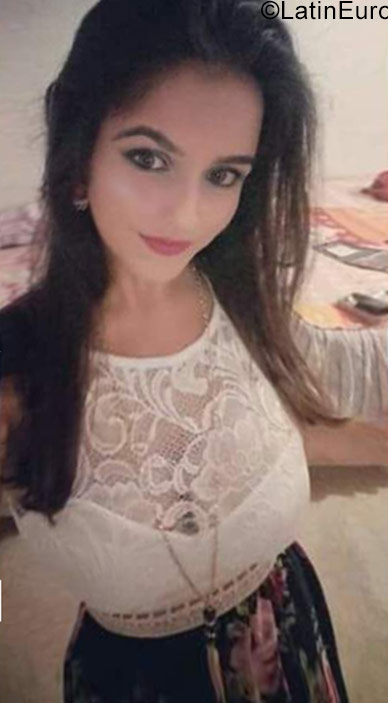 Date this beautiful Peru girl Thaisn from Lima PE1240