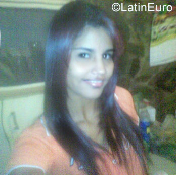 Date this young Venezuela girl Juilliaan from Anzoategui VE1507