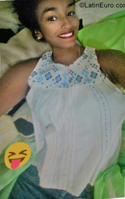 Date this stunning Venezuela girl Veronica from Puerto Ordaz VE1539