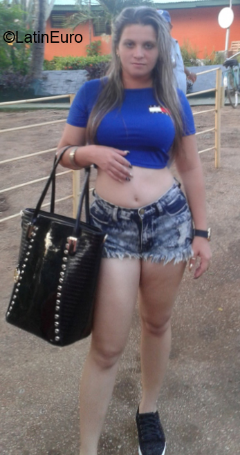 Date this lovely Cuba girl Lisseth from Ciego De Avila CU299