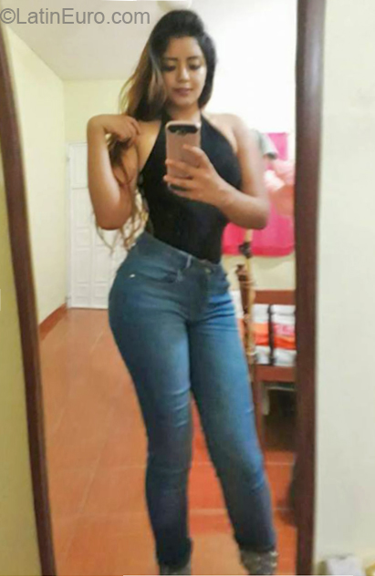 Date this funny Mexico girl Raquel from Tuxtla MX1587