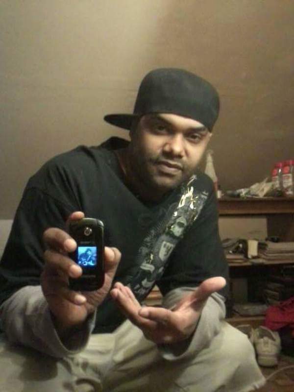 Date this foxy United States man ANGELITO from  US19365