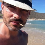 pretty Colombia man Roberto from La Paz IT306