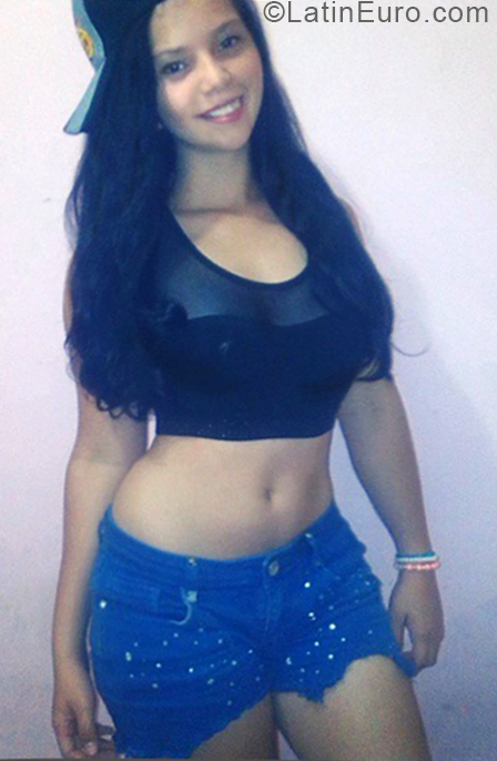 Date this stunning Colombia girl MICHELL from Cucuta CO24213