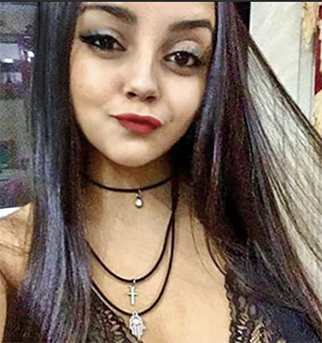 Date this pretty Brazil girl Fernanda from Curitiba BR10644