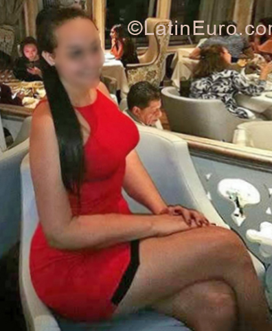 Date this foxy Peru girl Yessica from Lima PE1297