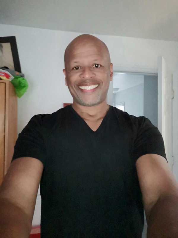 Date this foxy United States man Kyle from New York US19510