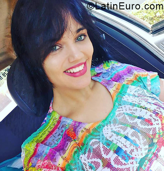 Date this cute Brazil girl Ana from nova brasilandia BR10667