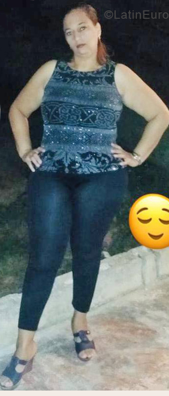 Date this tall Dominican Republic girl Marlene from Higuey DO33382