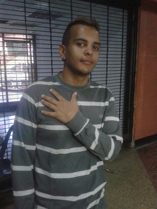 Date this charming Venezuela man Jhonny from Carcas VE1976