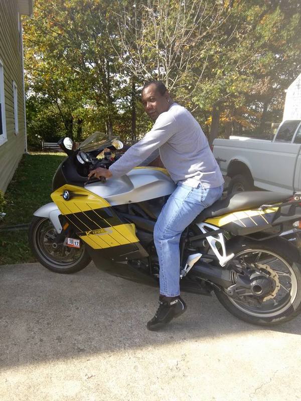 Date this nice looking United States man Lamcl from Culpeper US19649