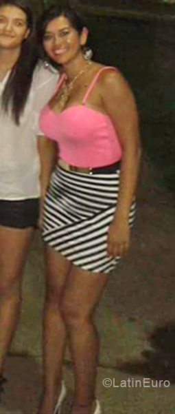 Date this tall Colombia girl Carolina from Cali CO24642