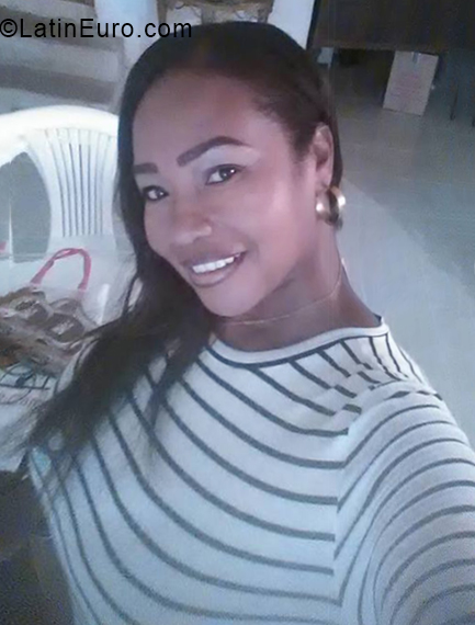 Date this delightful Colombia girl Maria from Tumaco CO24653