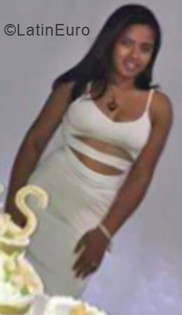 Date this voluptuous Dominican Republic girl Lisbeth from La Vega DO33712