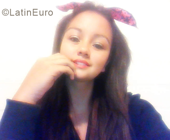 Date this foxy Chile girl Berta from San Felipe CL127