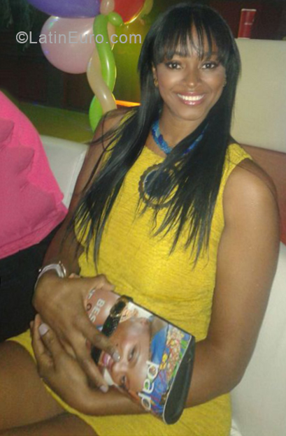 Date this fun Colombia girl Yenny from Cali CO24902