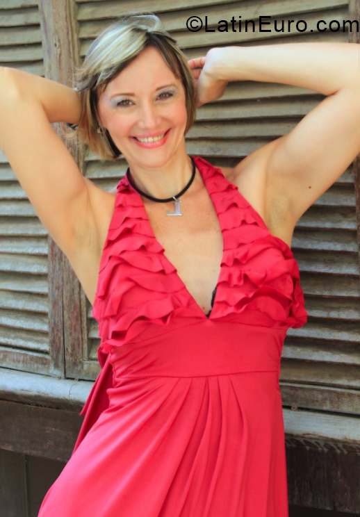 Date this cute Venezuela girl Michel from Caracas VE2177