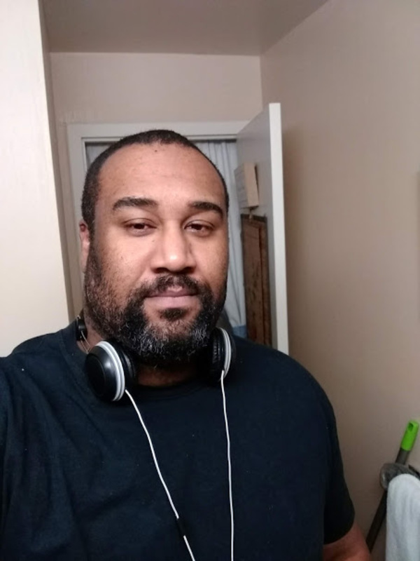 Date this gorgeous United States man Starsix9 from Florence US19835