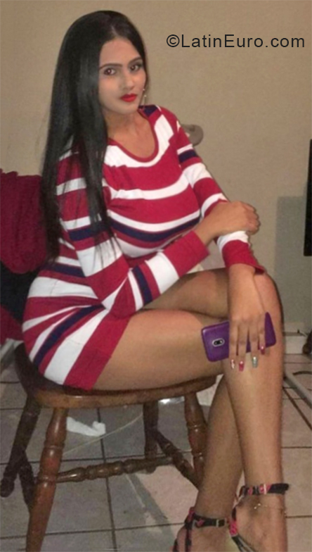 Date this young Mexico girl Holli from Ensenada MX1628