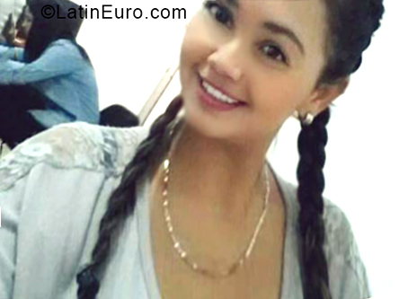 Date this tall Venezuela girl Oriana from Maturin VE2257