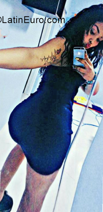 Date this young Dominican Republic girl Yisell from Bonao DO34435