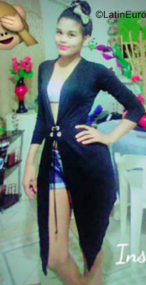 Date this voluptuous Colombia girl Paola from Barranquilla CO25191