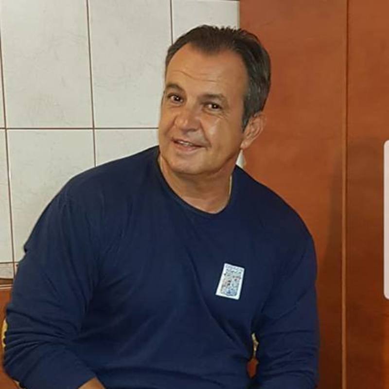 Date this exotic United States man Deniz from New York US19897