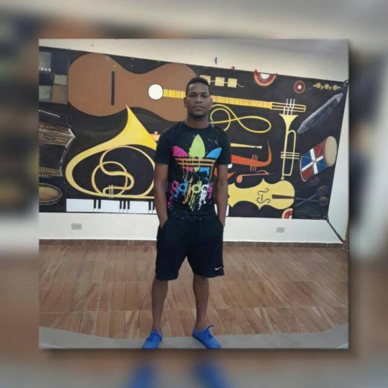 Date this happy Dominican Republic man Robert from San Pedro DO34735