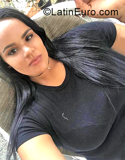 Date this attractive Dominican Republic girl Ana from La Vega DO34898