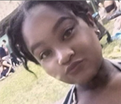 Date this nice looking Venezuela girl Roxy from Caracas VE2407