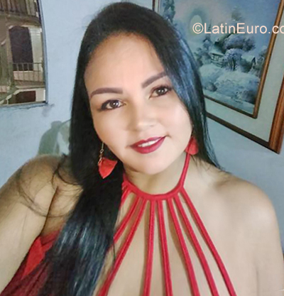 Date this fun Colombia girl Milena from Cali CO25447