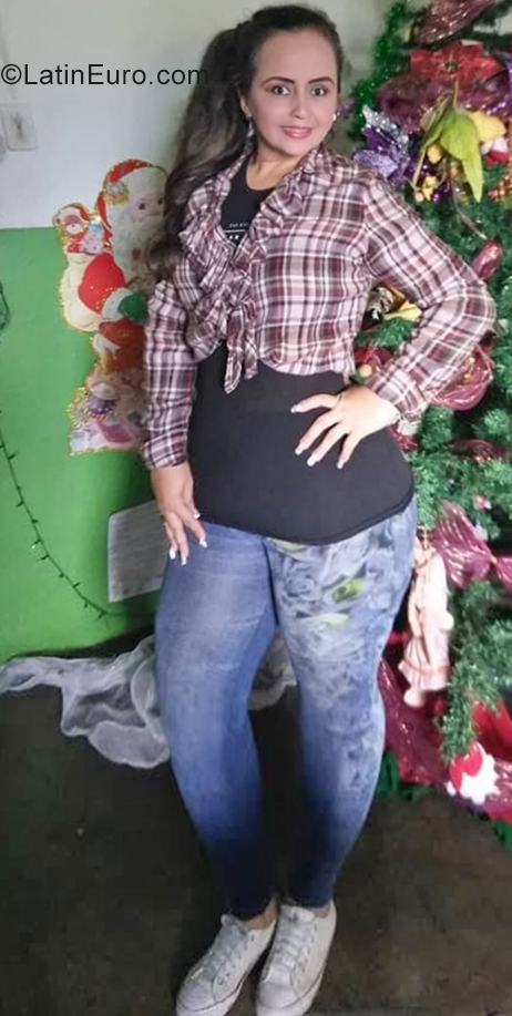 Date this exotic Venezuela girl Joany from San Cristobal VE2426