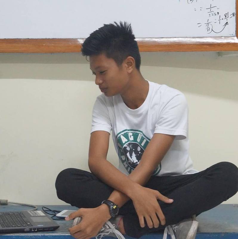 Date this athletic Philippines man Kekent from Dumaguete PH1020