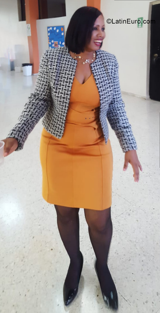 Date this funny Dominican Republic girl Yesica from San Pedro de Macoris DO35106