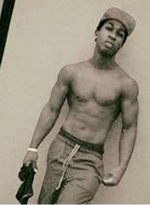 Date this tall Dominican Republic man Deferson Yesmin from Santo Domingo DO35120