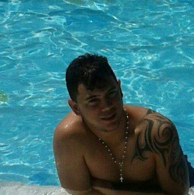 Date this stunning United States man Edwin from California US20061