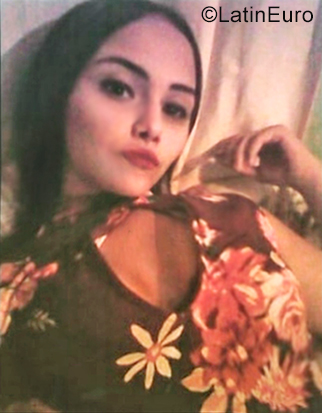 Date this lovely Mexico girl Cristina from Mexico City MX1649